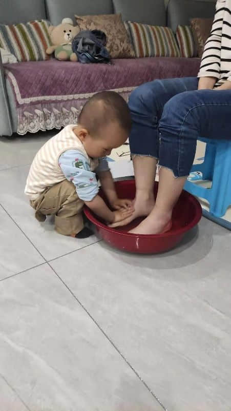 以愛之名 為愛加冕 -私立一中幼兒園母親節(jié)主題活動(dòng)回顧