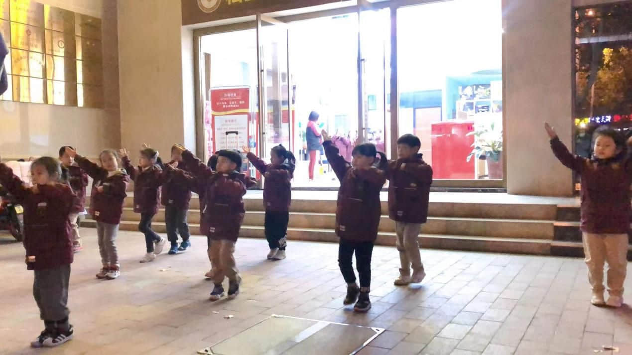 “慶元旦 迎冬奧 戶外嘉年華”系列活動(dòng)∣私立一中幼兒園