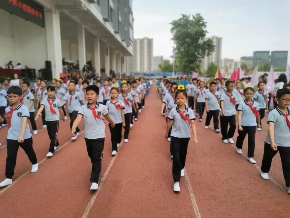 【五育并舉】共燃體育夢，一起向未來——私立一中附屬小學(xué)體育節(jié)