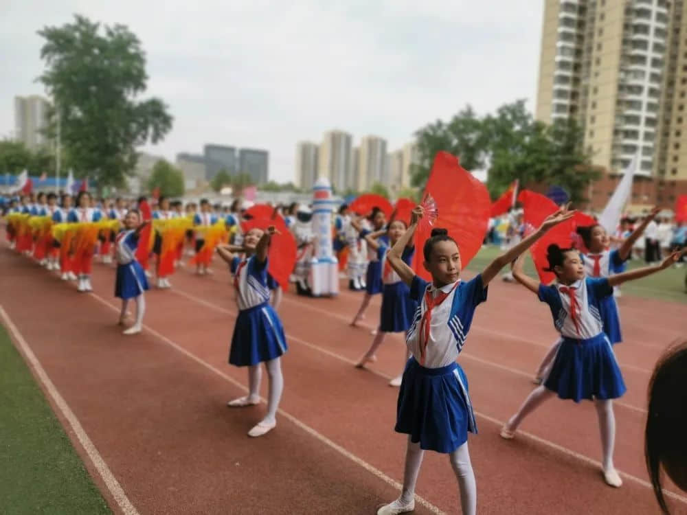 【五育并舉】共燃體育夢，一起向未來——私立一中附屬小學(xué)體育節(jié)