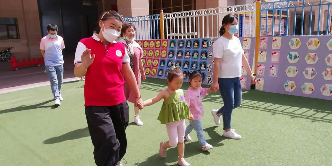 夏日甜甜 遇見(jiàn)可愛(ài)的你--私立一中附屬幼兒園新生親子開(kāi)放日
