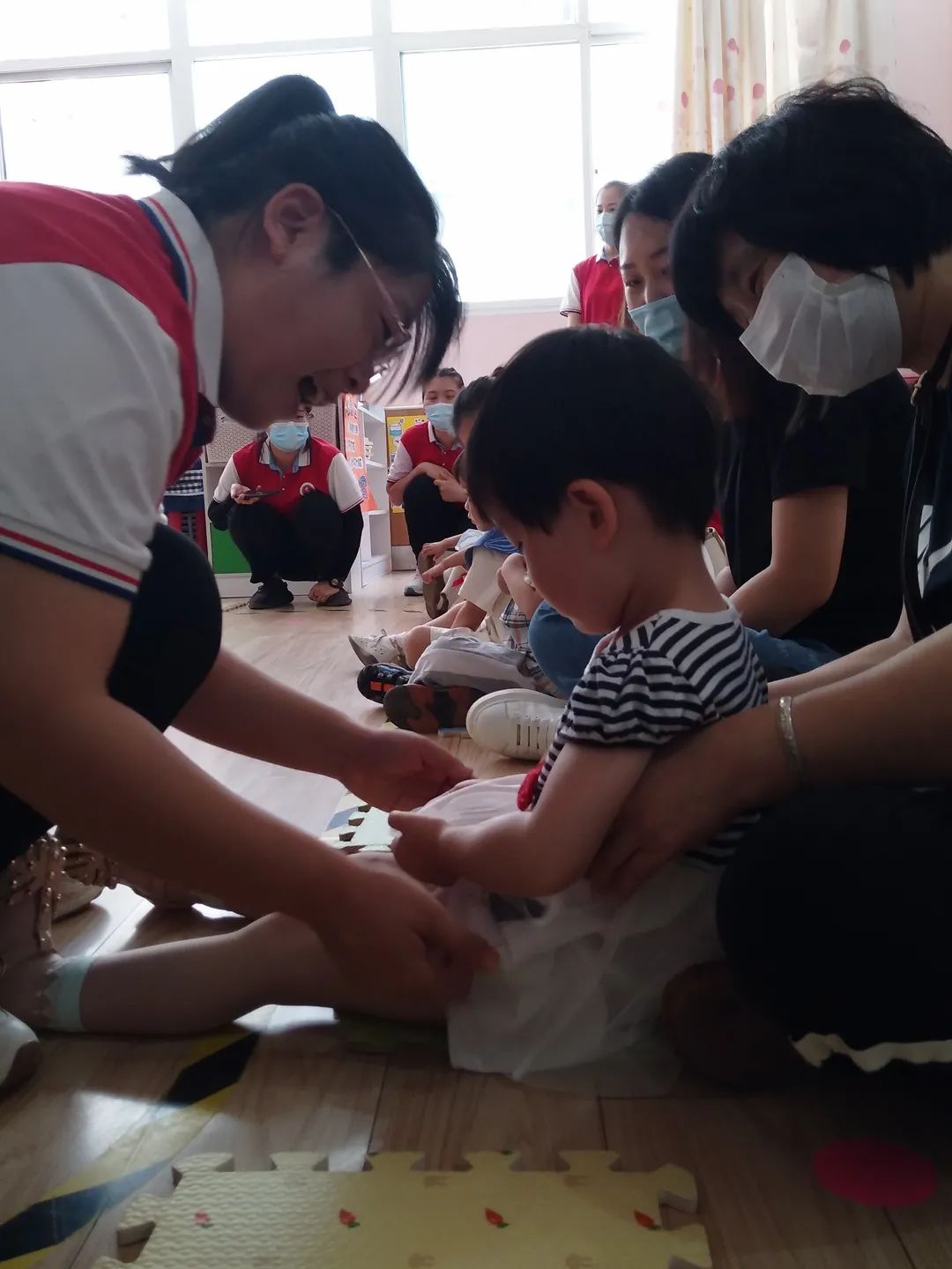 夏日甜甜 遇見(jiàn)可愛(ài)的你--私立一中附屬幼兒園新生親子開(kāi)放日