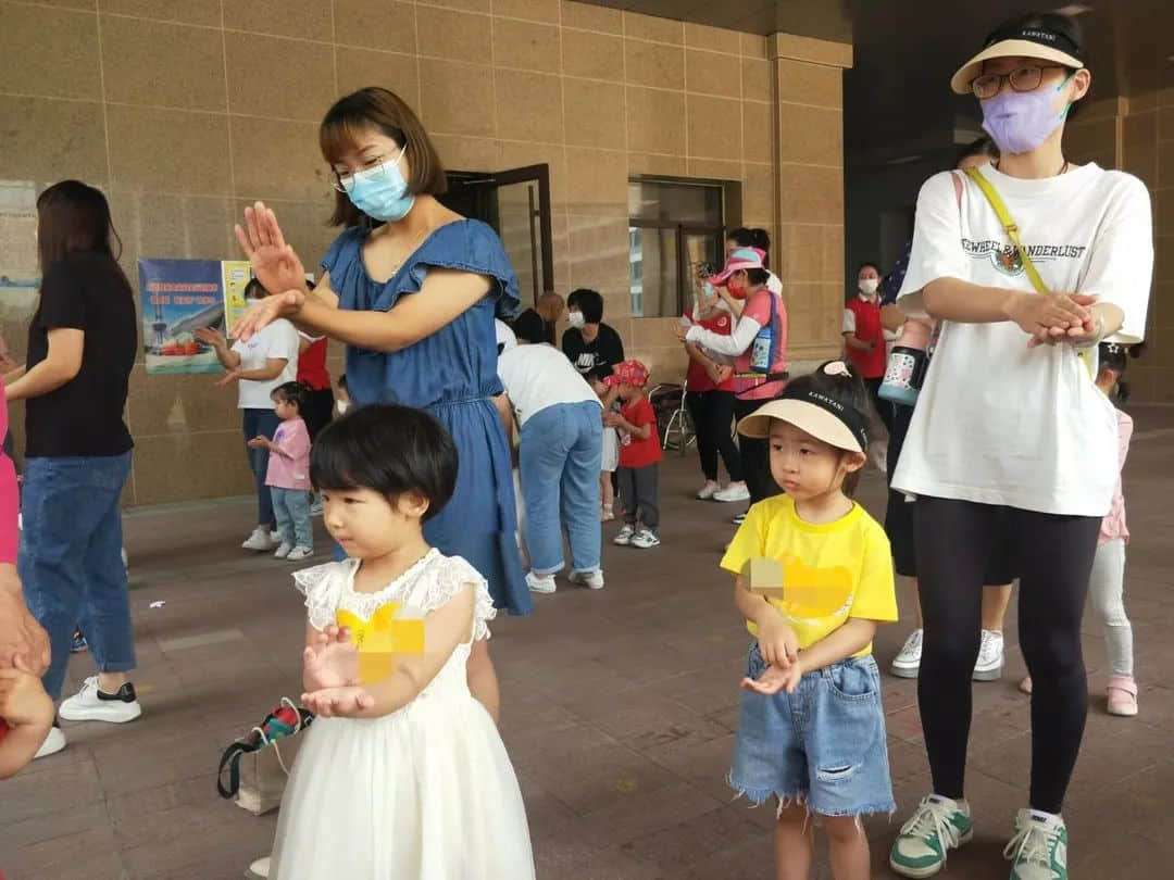 夏日甜甜 遇見(jiàn)可愛(ài)的你--私立一中附屬幼兒園新生親子開(kāi)放日