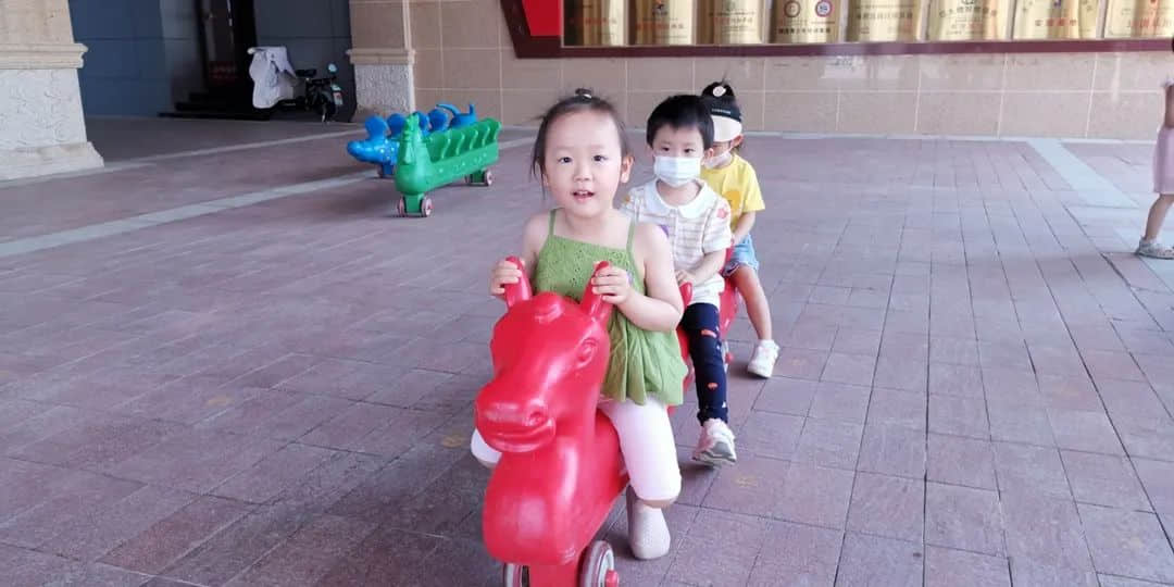 夏日甜甜 遇見(jiàn)可愛(ài)的你--私立一中附屬幼兒園新生親子開(kāi)放日