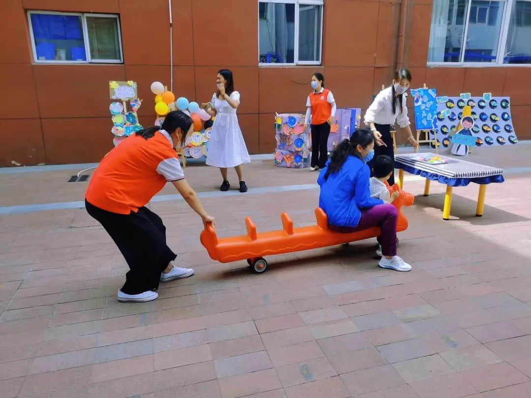 夏日甜甜 遇見(jiàn)可愛(ài)的你--私立一中附屬幼兒園新生親子開(kāi)放日