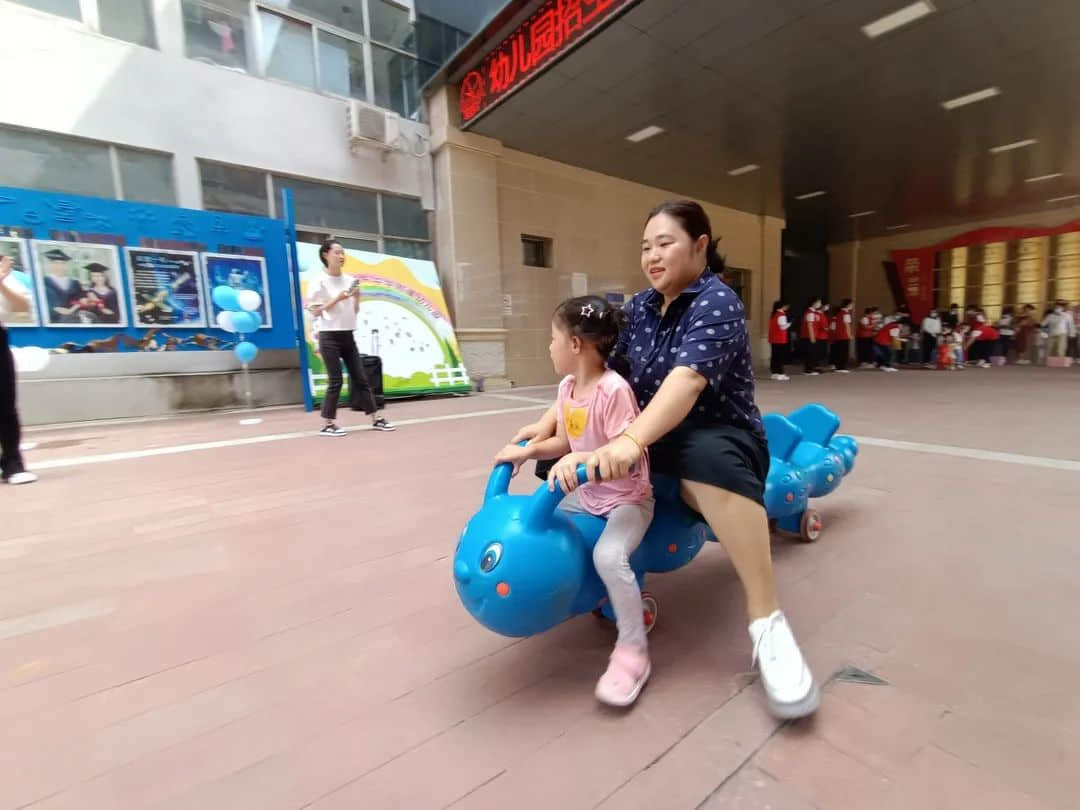 夏日甜甜 遇見(jiàn)可愛(ài)的你--私立一中附屬幼兒園新生親子開(kāi)放日