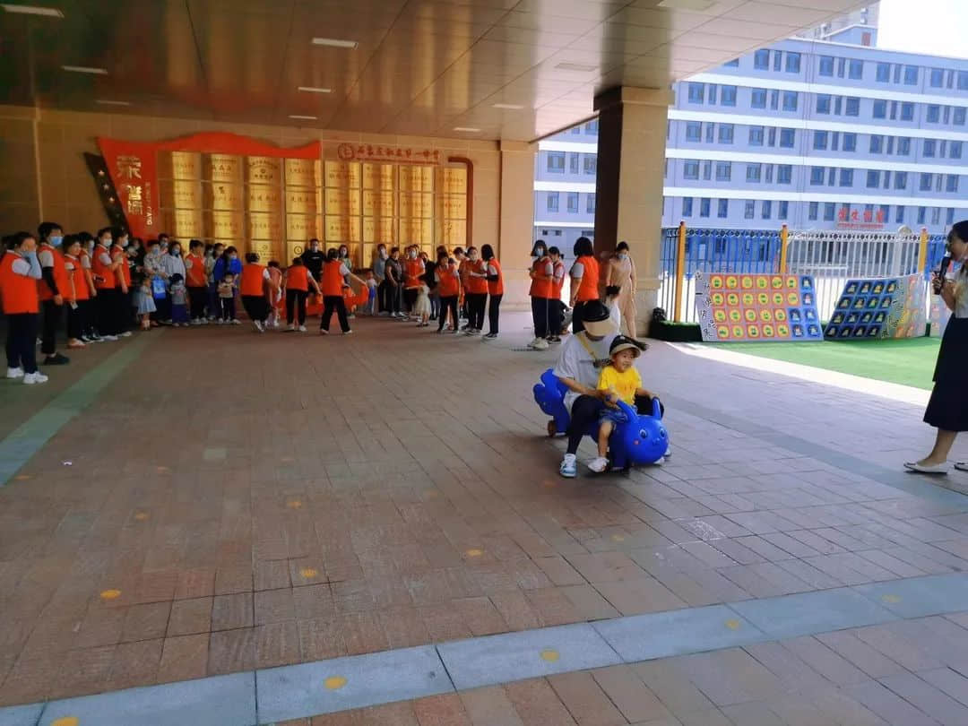 夏日甜甜 遇見(jiàn)可愛(ài)的你--私立一中附屬幼兒園新生親子開(kāi)放日