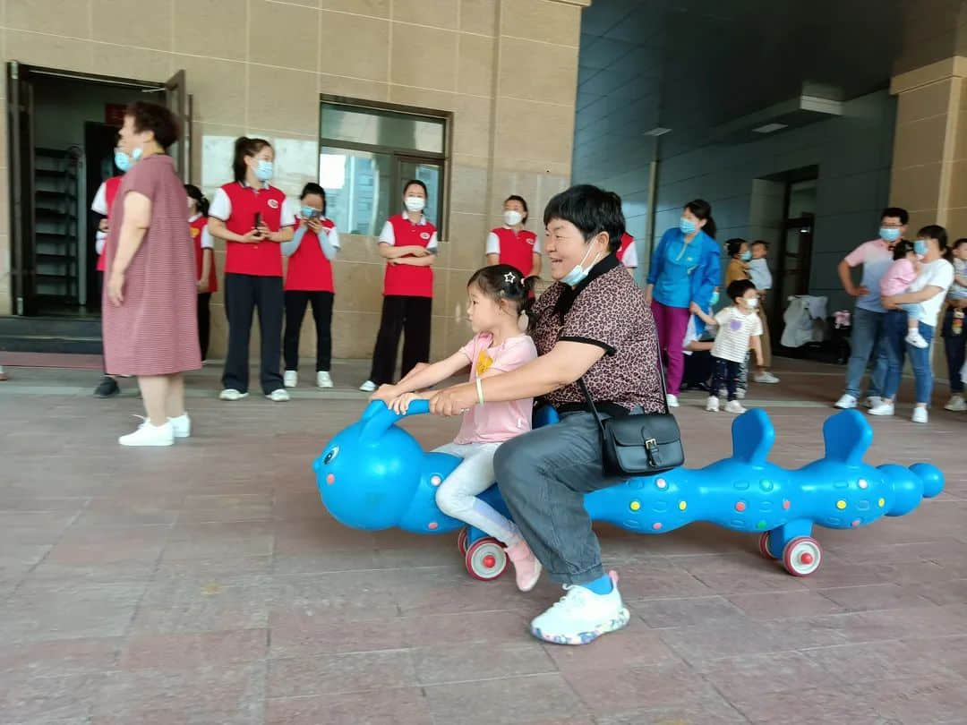夏日甜甜 遇見(jiàn)可愛(ài)的你--私立一中附屬幼兒園新生親子開(kāi)放日