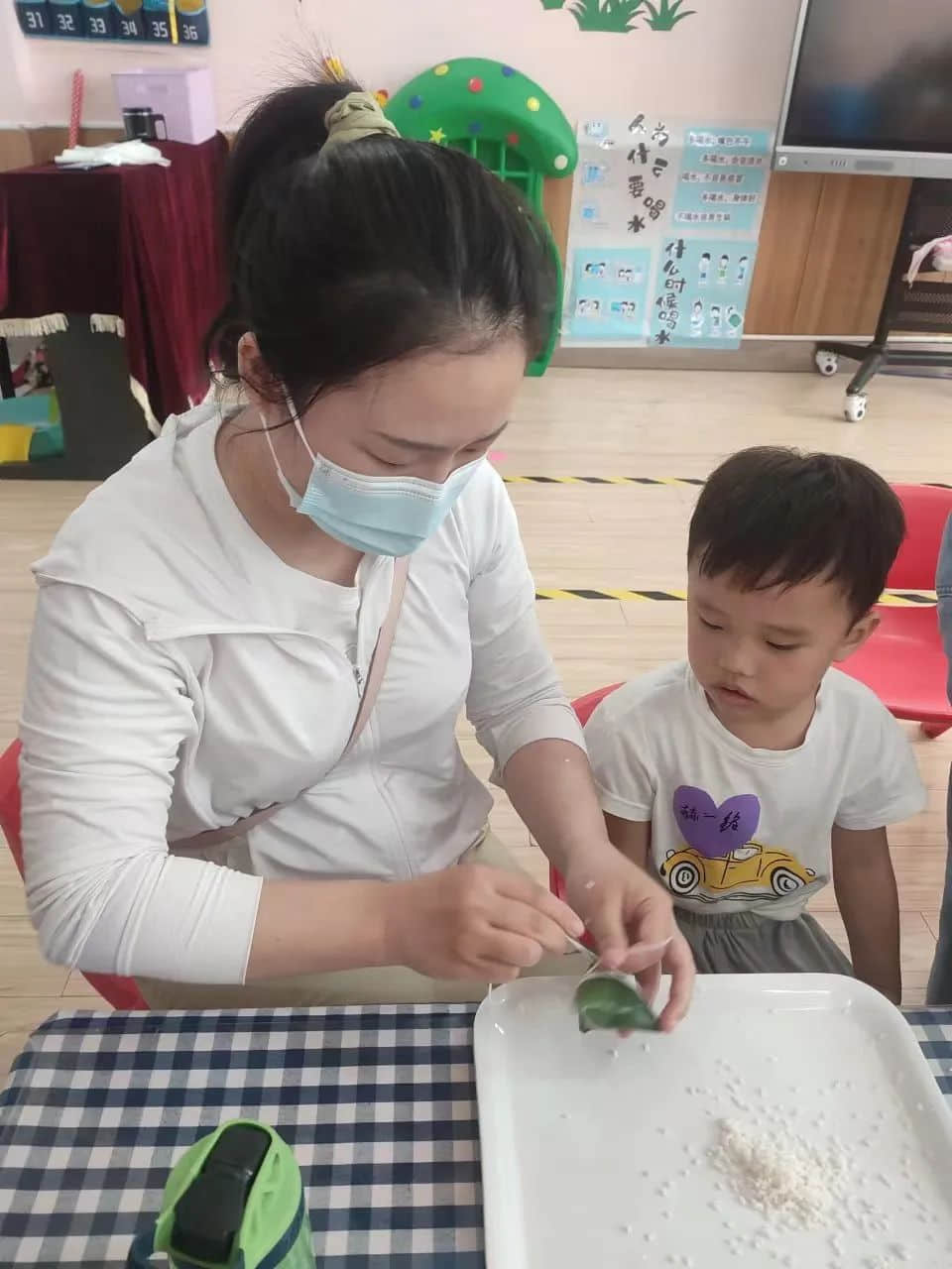 夏日甜甜 遇見(jiàn)可愛(ài)的你--私立一中附屬幼兒園新生親子開(kāi)放日