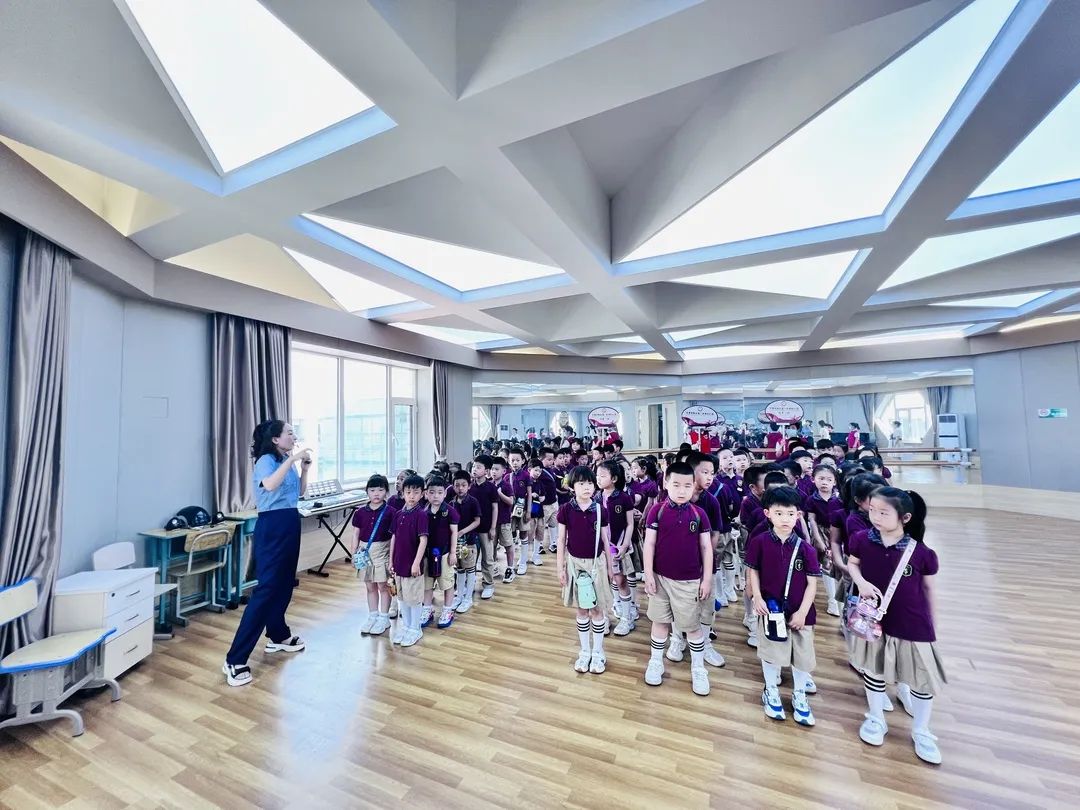 【畢業(yè)季—學(xué)前教育月系列活動（二）“溫暖小學(xué)行、幸福初遇見” —私立一中附屬幼兒園培優(yōu)組小學(xué)參觀之旅】
