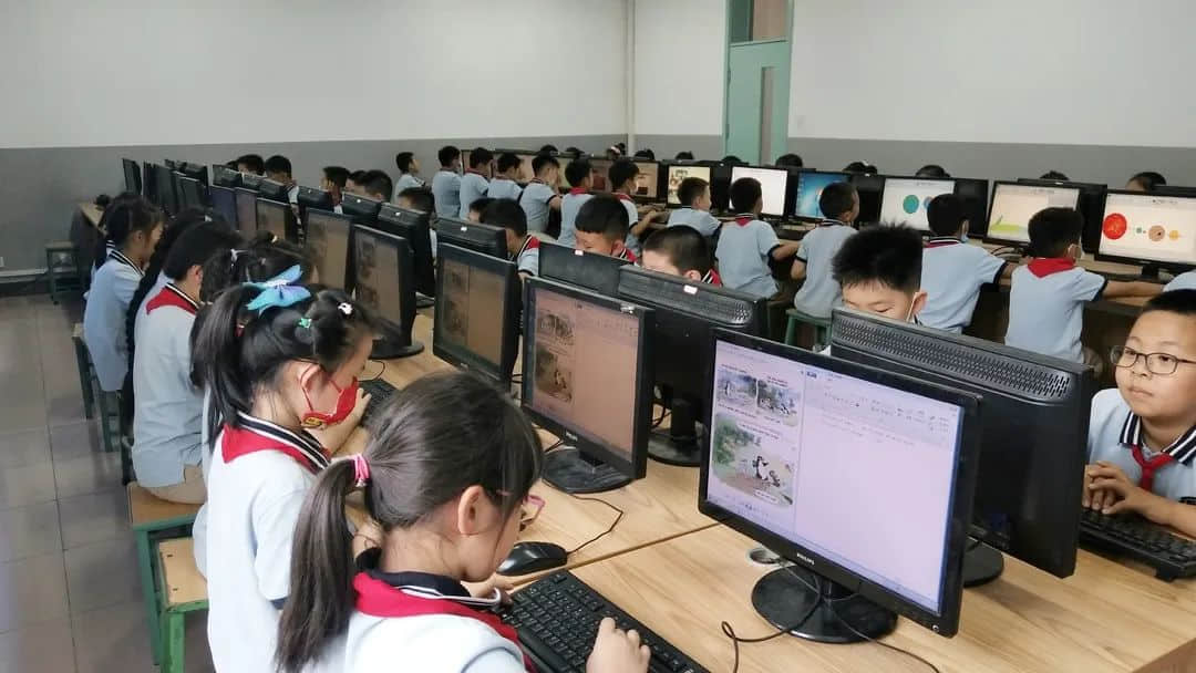 【雙減進行時】“雙減”之下展校風 五育并舉我先行——科學、微機、綜實、寫字學科多元評價