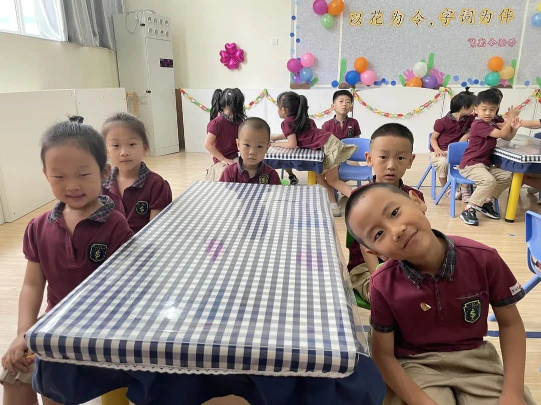 【以花為令，字詞為伴】—私立一中附屬幼兒園“識(shí)字飛花令”