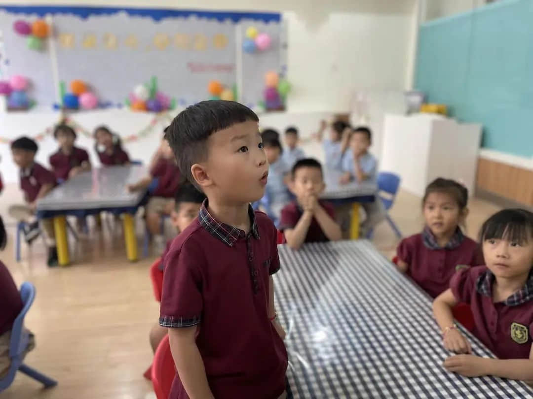 【以花為令，字詞為伴】—私立一中附屬幼兒園“識(shí)字飛花令”