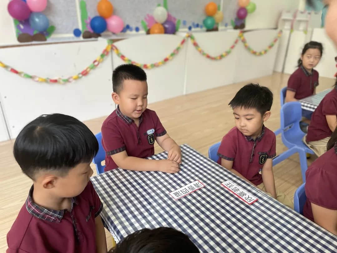 【以花為令，字詞為伴】—私立一中附屬幼兒園“識(shí)字飛花令”