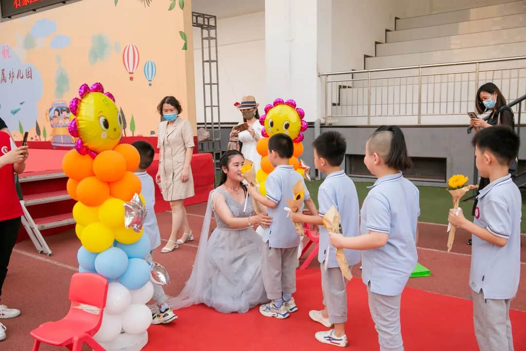 【畢業(yè)季】惜別 感恩 起航 一路成長(zhǎng)—私立一中附屬幼兒園大班畢業(yè)盛典