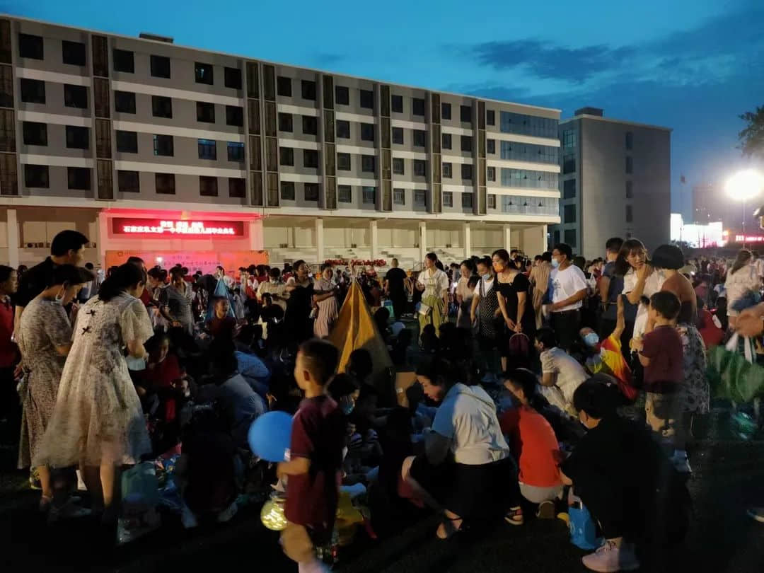 【畢業(yè)季】惜別 感恩 起航 一路成長(zhǎng)—私立一中附屬幼兒園大班畢業(yè)盛典