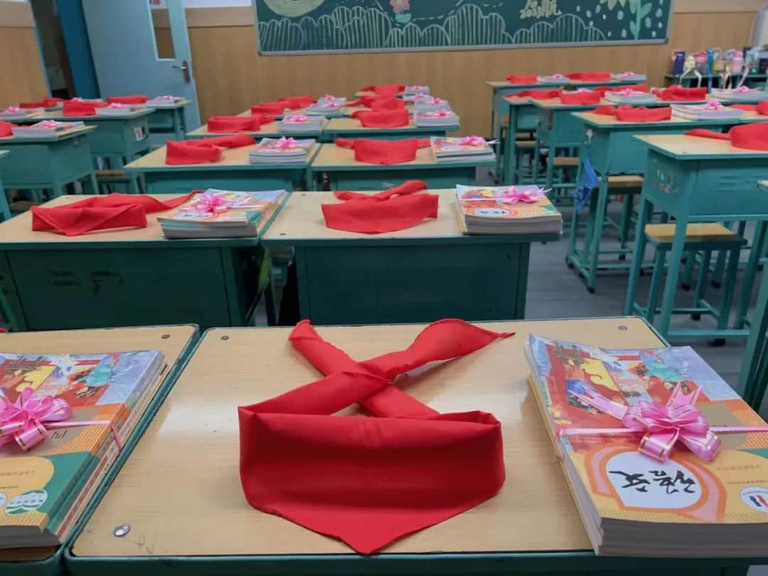 【立小?開學季】點燃新學期 奔赴有你的時光｜石家莊私立一中附屬小學新學期開啟儀式
