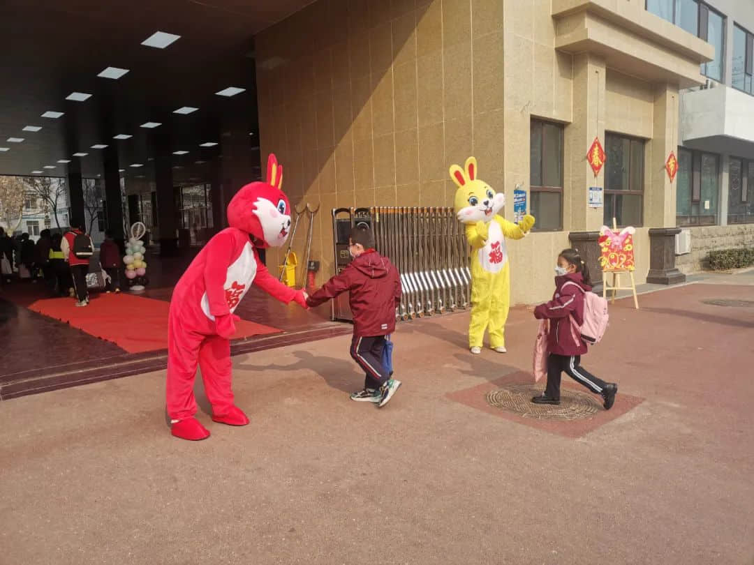 【立小?開學季】點燃新學期 奔赴有你的時光｜石家莊私立一中附屬小學新學期開啟儀式