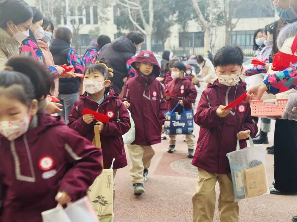【“預”見新學期】和風煦暖迎新季 風帆再起展新程——石家莊私立一中附小預科部｜你好，新學期！