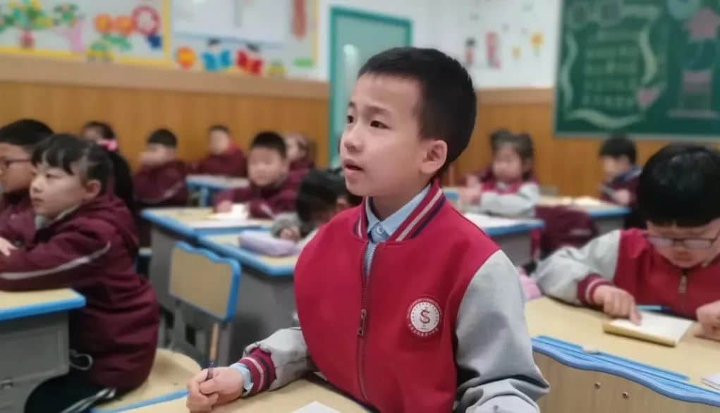 【立小?開學(xué)季】推門聽課常態(tài)化 教研把脈提質(zhì)量｜石家莊私立一中附屬小學(xué)新學(xué)期推門聽課活動