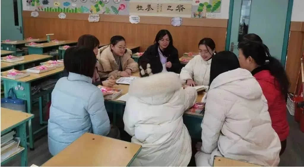 【立小?開學(xué)季】推門聽課常態(tài)化 教研把脈提質(zhì)量｜石家莊私立一中附屬小學(xué)新學(xué)期推門聽課活動