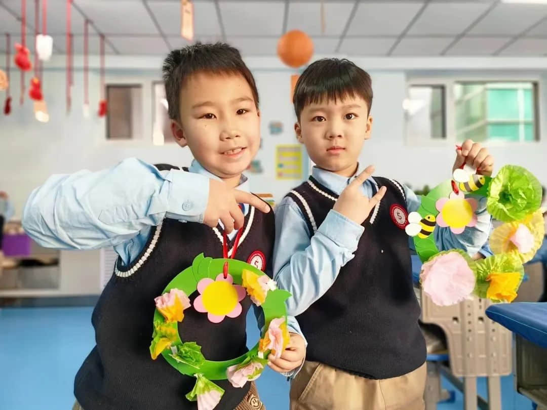 【預(yù)之春】燕鳥(niǎo)銜春來(lái)，百卉爭(zhēng)春光——石家莊私立一中附小預(yù)科部|“預(yù)”見(jiàn)春之美