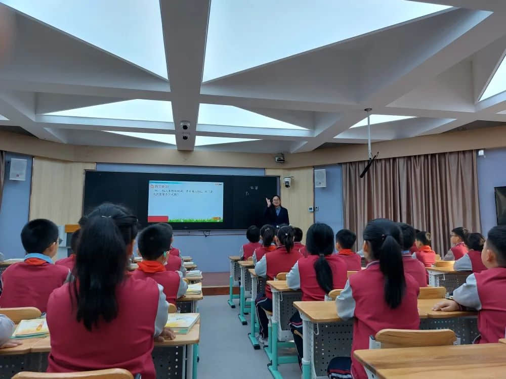 【預(yù)之師 Part 2.】提燈引路，“預(yù)”夢成光——石家莊私立一中附小預(yù)科部數(shù)學(xué)教師風(fēng)采展示