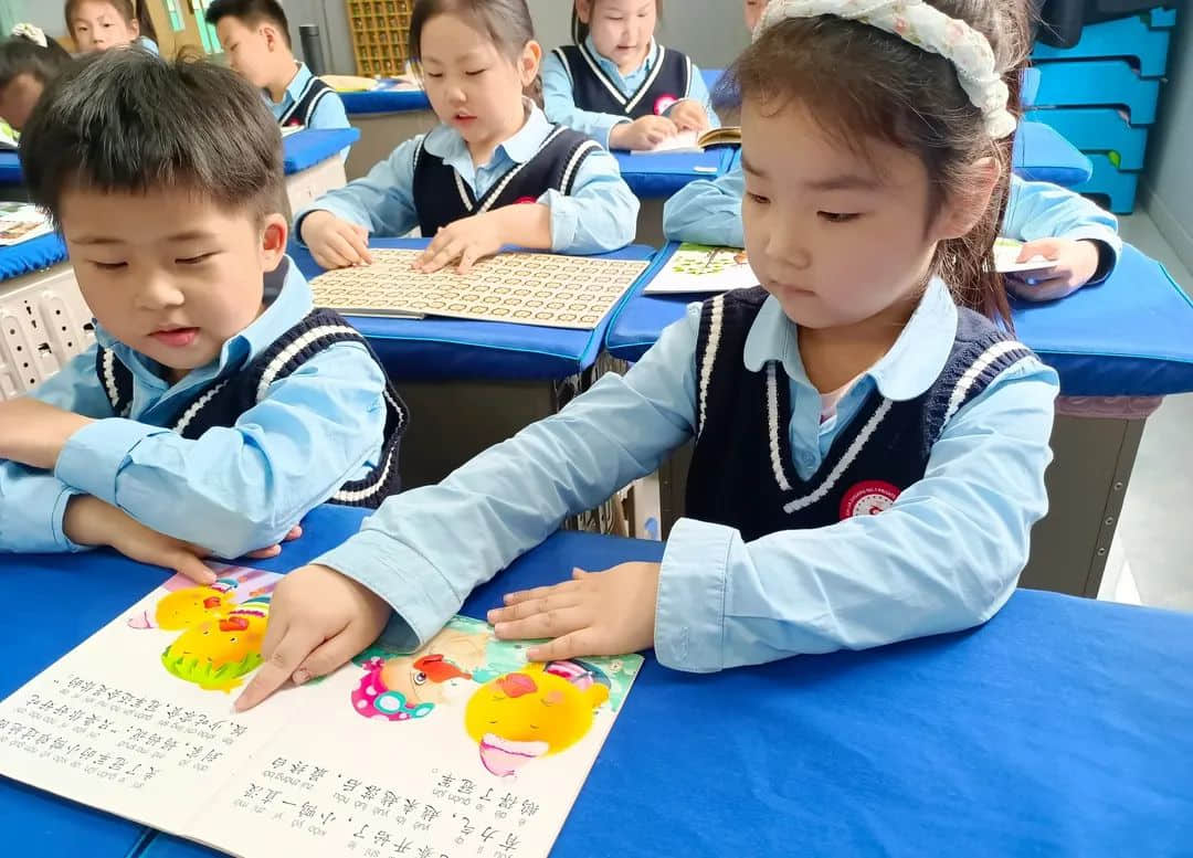 【預(yù)之閱】書(shū)香潤(rùn)童心 閱讀伴成長(zhǎng)——石家莊私立一中附小預(yù)科部閱讀節(jié)活動(dòng)