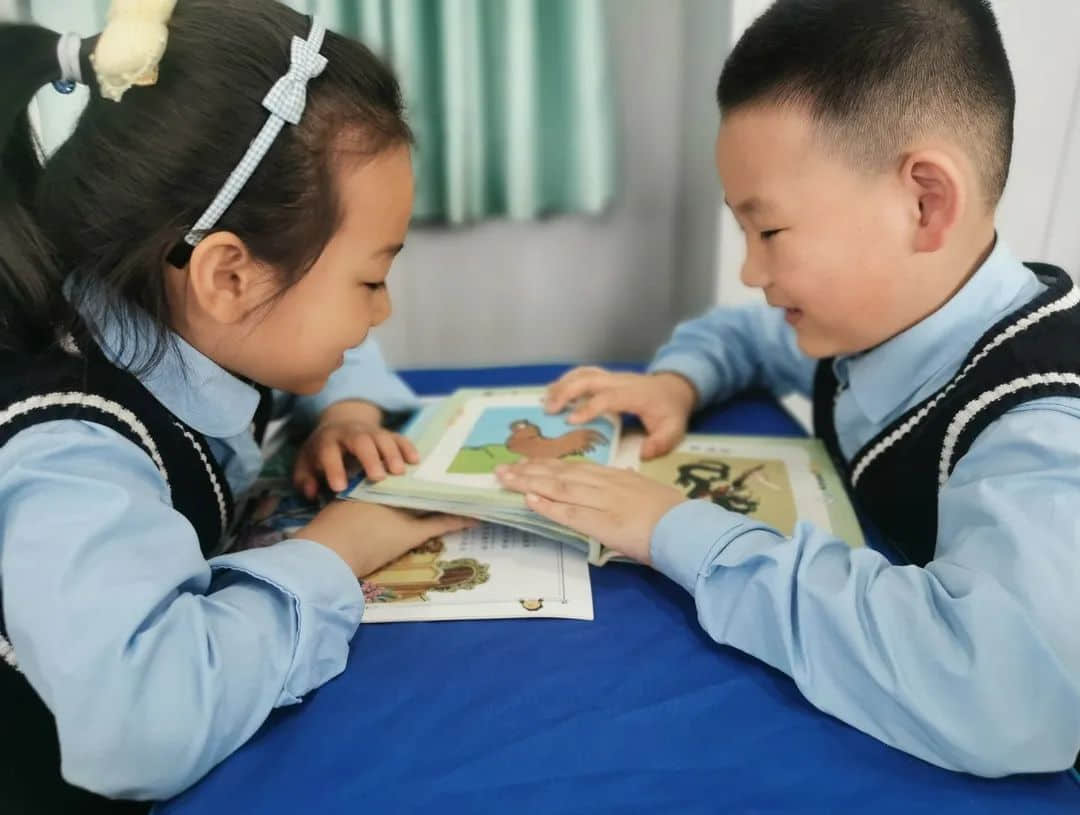 【預(yù)之閱】書(shū)香潤(rùn)童心 閱讀伴成長(zhǎng)——石家莊私立一中附小預(yù)科部閱讀節(jié)活動(dòng)