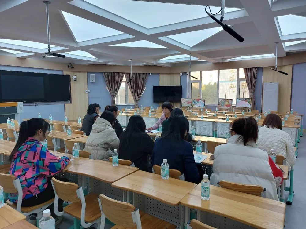 【預(yù)之師 part 3.】Light up  the future  with now——石家莊私立一中附小預(yù)科部英語(yǔ)教師風(fēng)采
