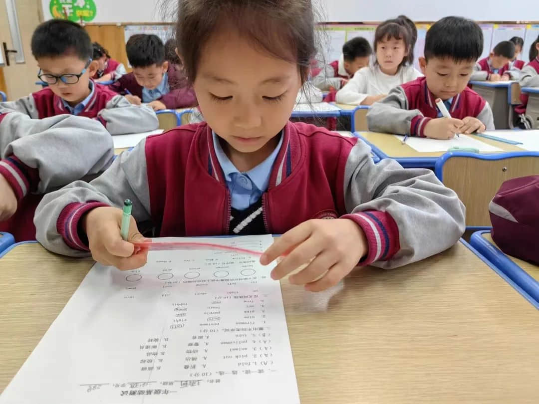 【立小?聚焦教學(xué)】以賽促提升 用心培素養(yǎng)｜石家莊私立一中附屬小學(xué)學(xué)科素養(yǎng)大比拼