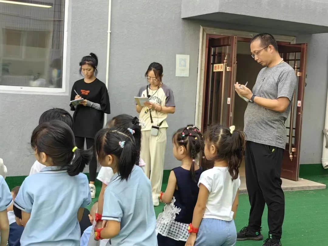 【立小?聚焦教學】開學新面貌 把脈新課堂｜石家莊私立一中附屬小學開展新學期“推門聽課”活動