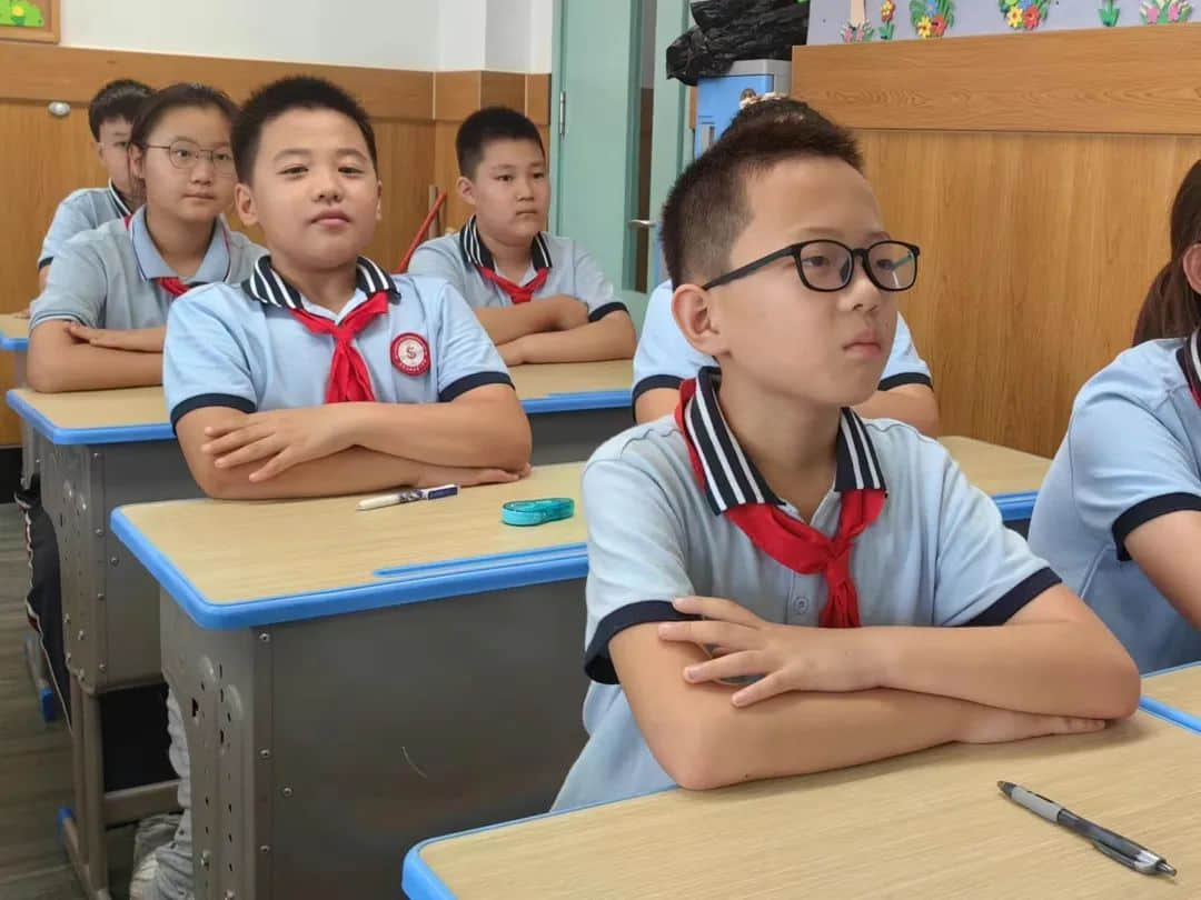 【立小?聚焦教學】開學新面貌 把脈新課堂｜石家莊私立一中附屬小學開展新學期“推門聽課”活動