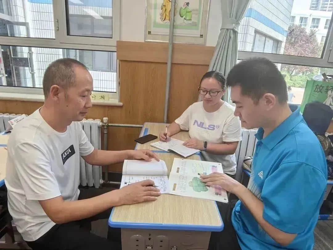 【立小?聚焦教學】開學新面貌 把脈新課堂｜石家莊私立一中附屬小學開展新學期“推門聽課”活動