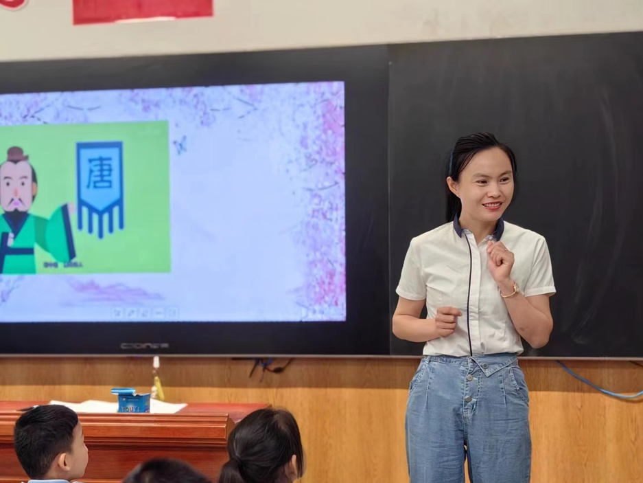 【立小?聚焦教學(xué)】相聚研課堂 交流促成長｜“一堂好課”校本教研研討課展示之語文時光