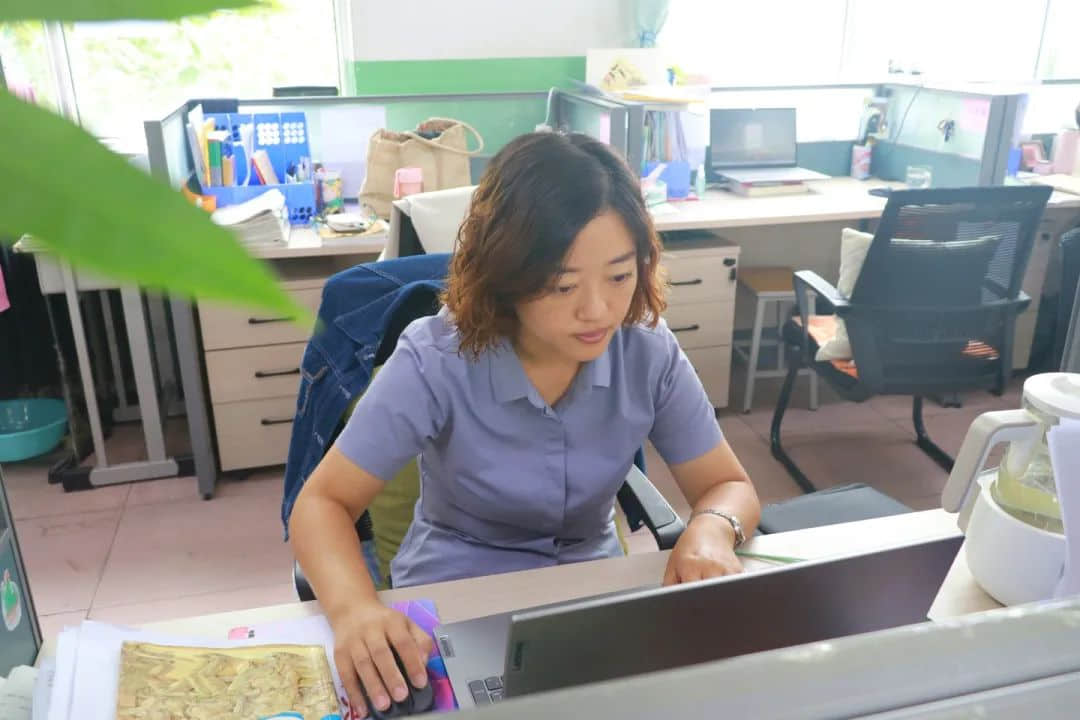無奮斗 不青春丨初二年級(jí)厲兵秣馬備戰(zhàn)期中
