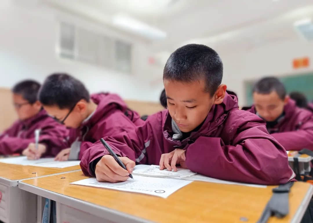 “語(yǔ)”你有約 “文”采飛揚(yáng)丨第二屆學(xué)生作文大賽圓滿完成