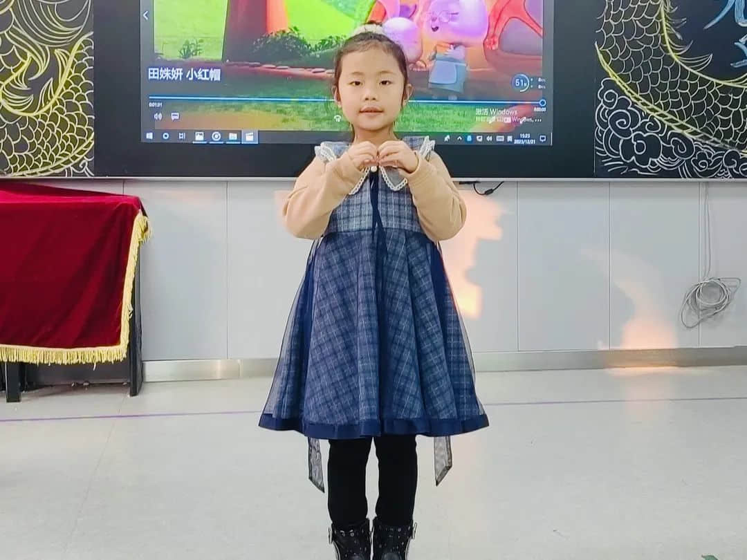 【預?新年快樂】時光盛啟 璀璨迎新 ——石家莊私立一中附小預科部|元旦聯(lián)歡會