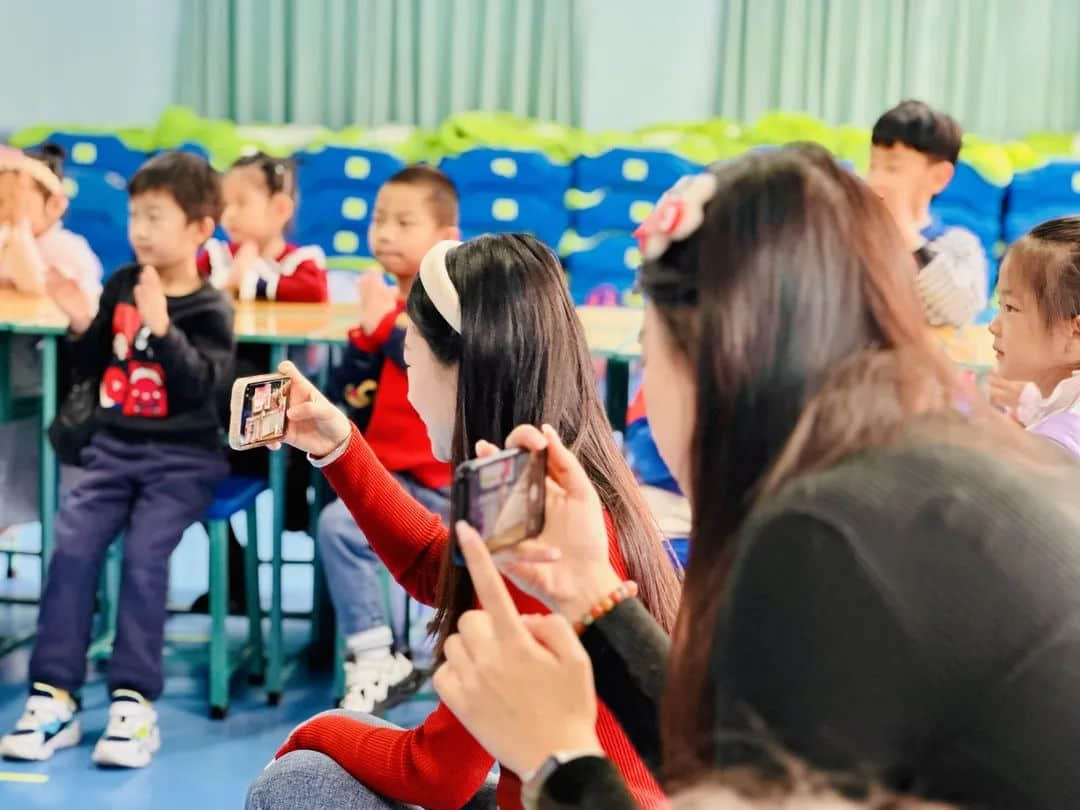 【預?新年快樂】時光盛啟 璀璨迎新 ——石家莊私立一中附小預科部|元旦聯(lián)歡會