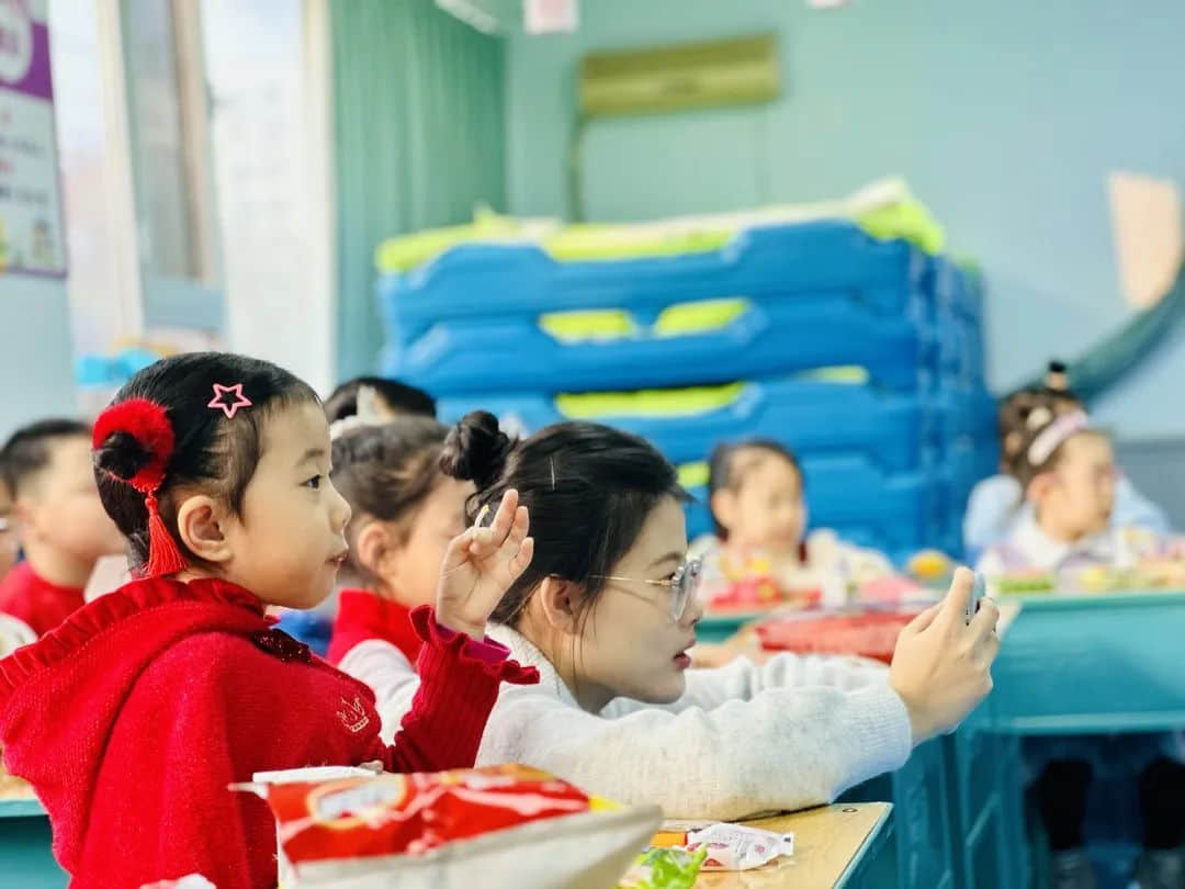 【預?新年快樂】時光盛啟 璀璨迎新 ——石家莊私立一中附小預科部|元旦聯(lián)歡會