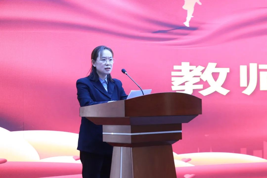 乘風(fēng)破浪戰(zhàn)百日 踔厲奮進鑄輝煌丨高三年級迎戰(zhàn)高考百日誓師活動