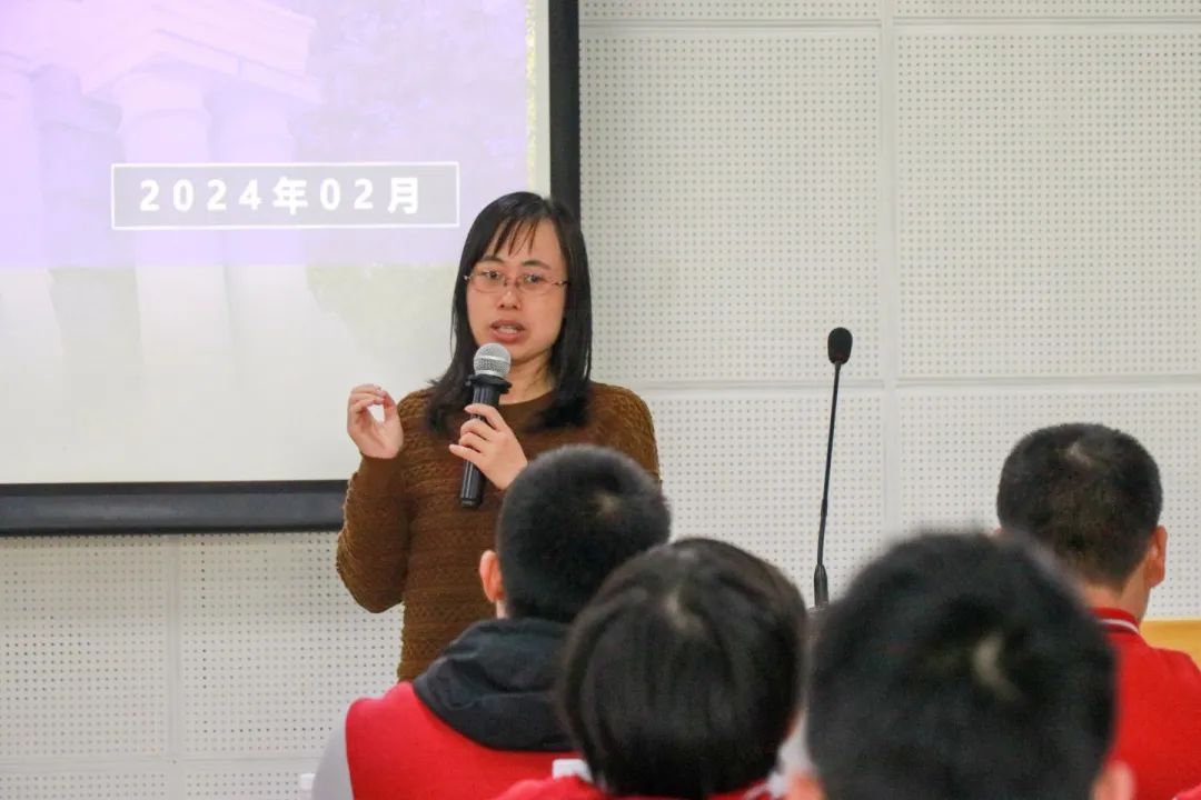 清華大學(xué)，我們來了！