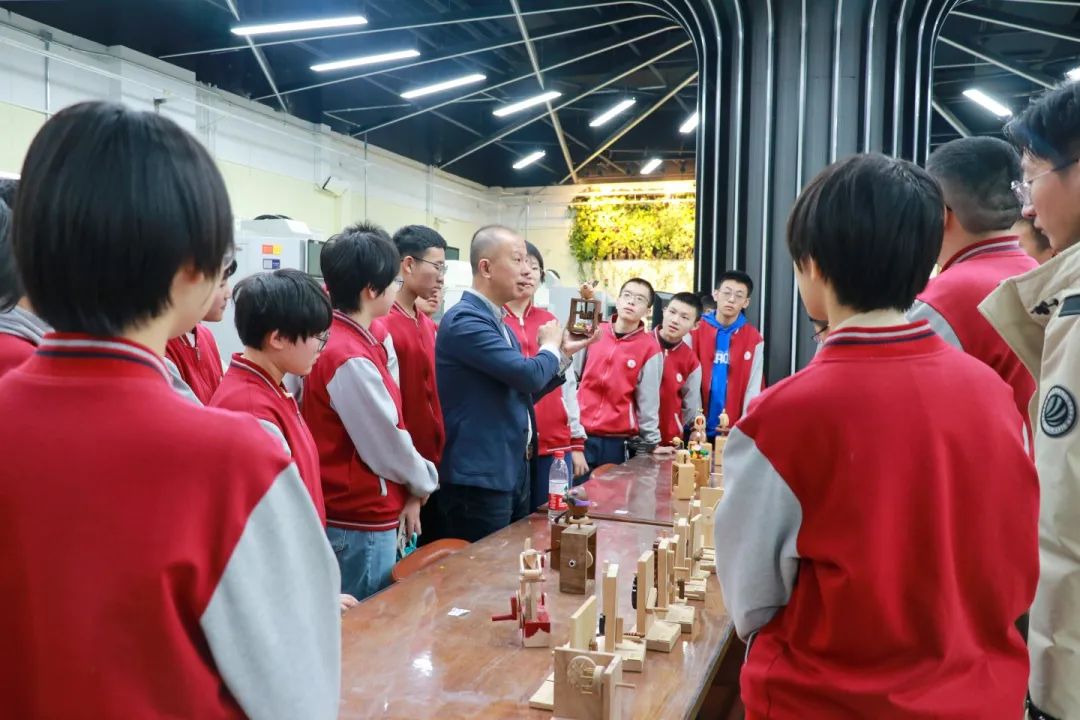 清華大學(xué)，我們來了！