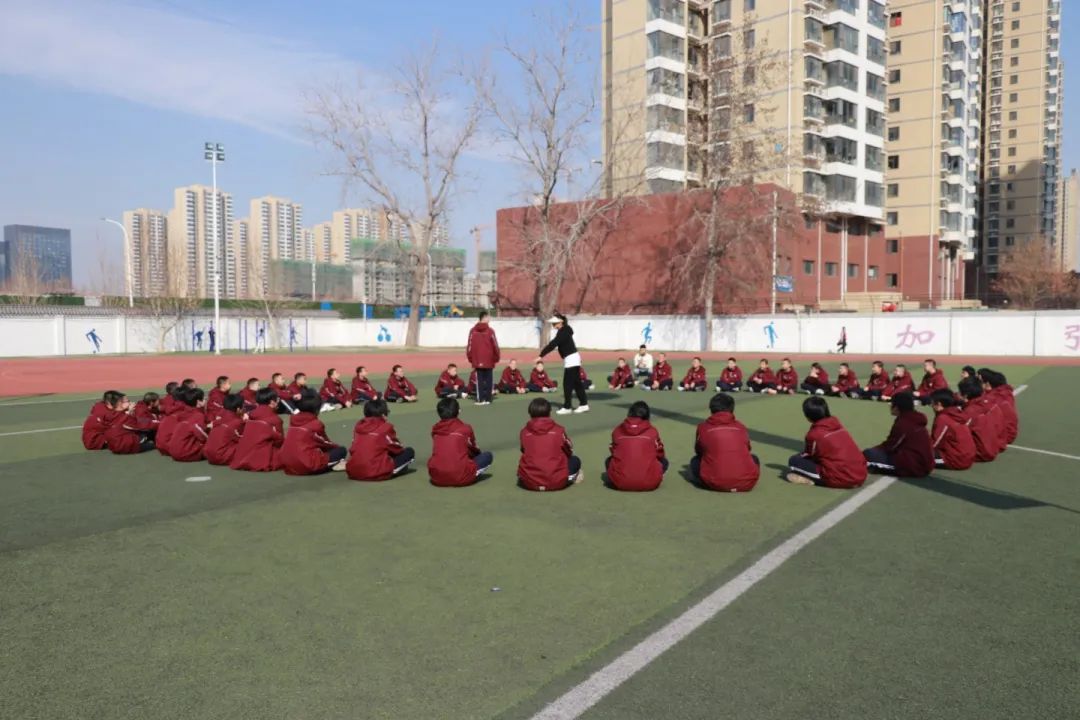 春光無(wú)限好 運(yùn)動(dòng)正當(dāng)時(shí)丨初一年級(jí)陽(yáng)光體育活動(dòng)展示