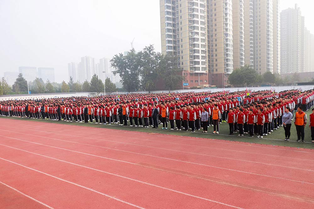 展優(yōu)秀風采 樹榜樣力量丨升旗儀式暨第一次調(diào)研考試表彰大會