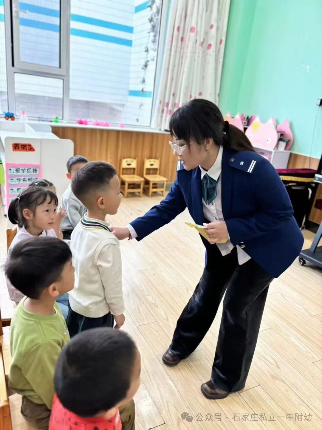 【家長(zhǎng)進(jìn)課堂 攜手助成長(zhǎng)】