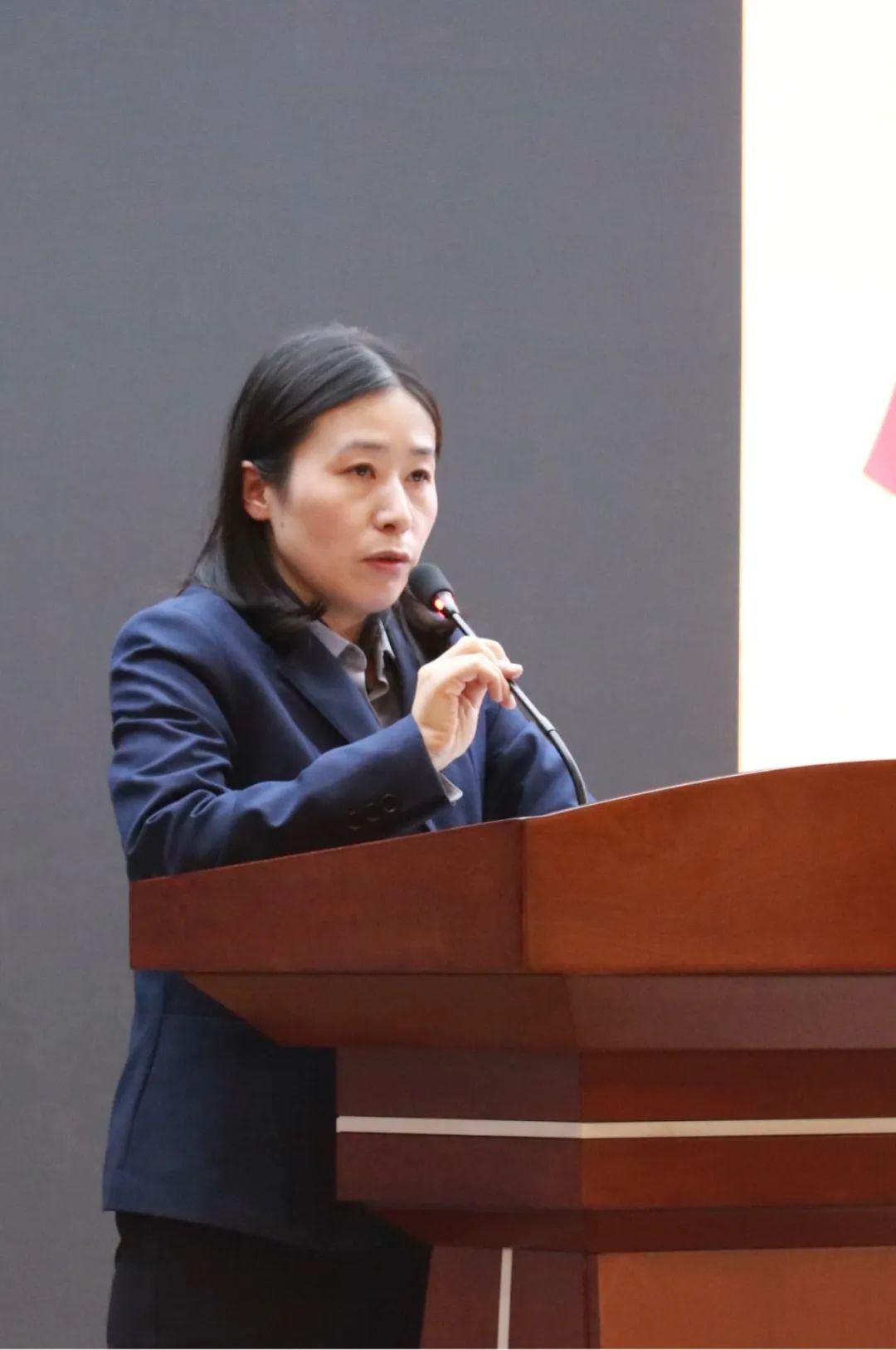 家校共育待花開 攜手并肩創(chuàng)未來丨我校各年級期中家長會圓滿完成